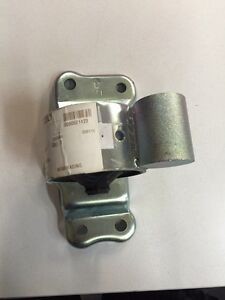 MMC Опора КПП EVO 6TME